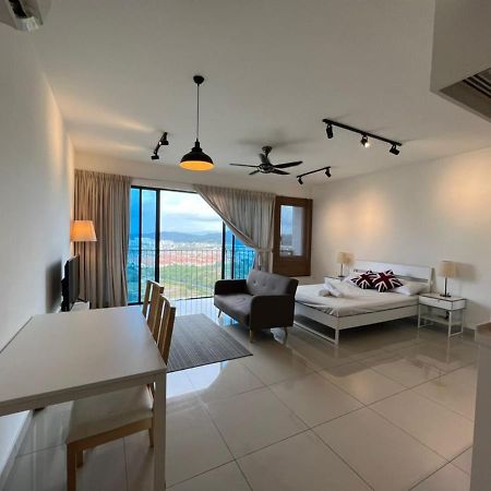 Francesco Suite - Trefoil Setia Alam-Near Setia City Mall & Setia Convention Centre ภายนอก รูปภาพ